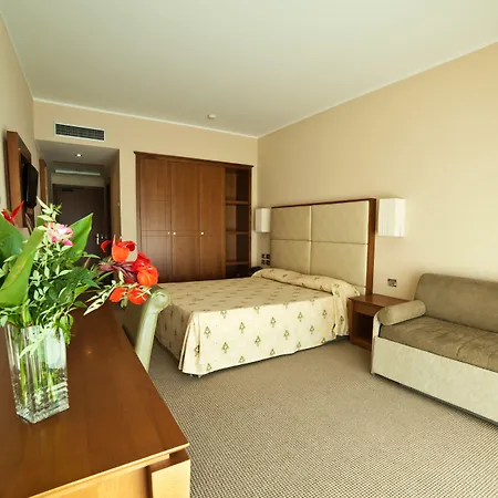 호텔 Villaggio Club Altalia 브란칼레오네 마리나