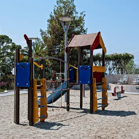 Villaggio Club Altalia 4*