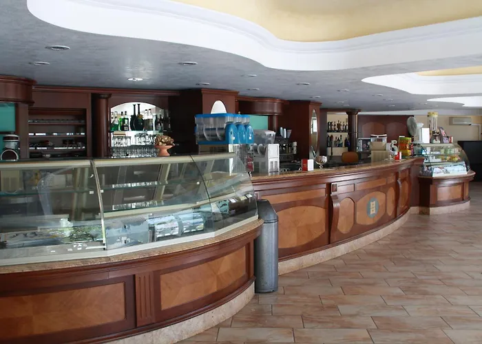 Hotel Villaggio Club Altalia 4*