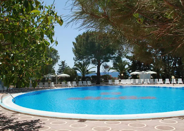 Villaggio Club Altalia 4*