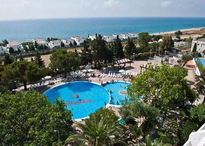 Villaggio Club Altalia Hotel 4*